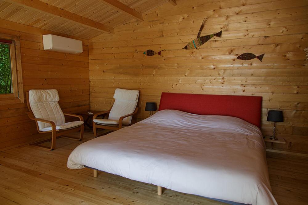 Hotel Petit Garros Fronsac  Habitación foto